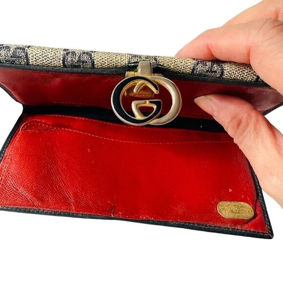 Gorgeous Gucci vintage Gg canvas and leather purse - Picture 6 of 15